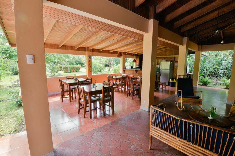 Hotel El Mono Feliz Ojochal Bagian luar foto